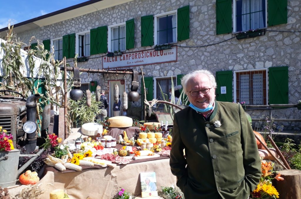 A malga Camporossignolo con Alberto Marcomini